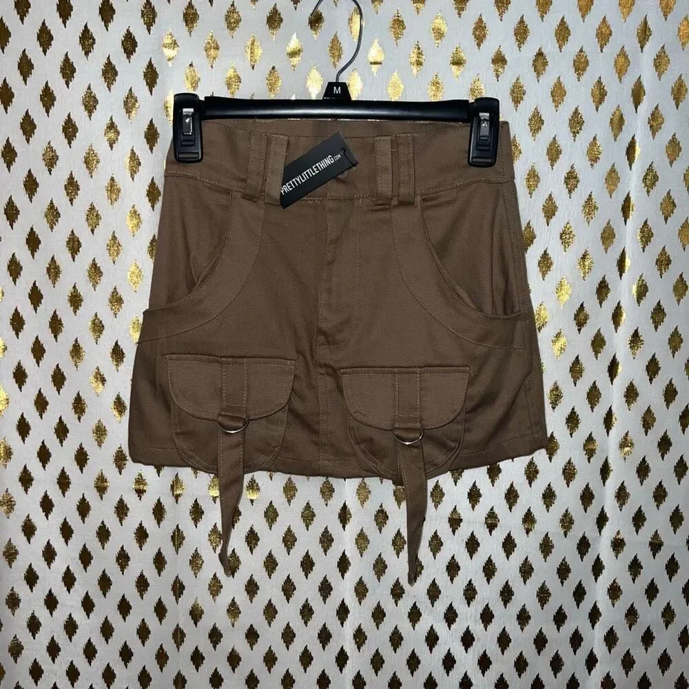 NWT prettylittlething cargo skirt micro mini skirt buckles straps front pockets